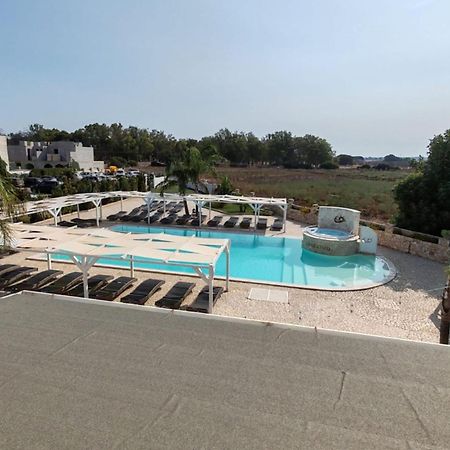 Pino Resort With Shared Pool Torre Lapillo Extérieur photo