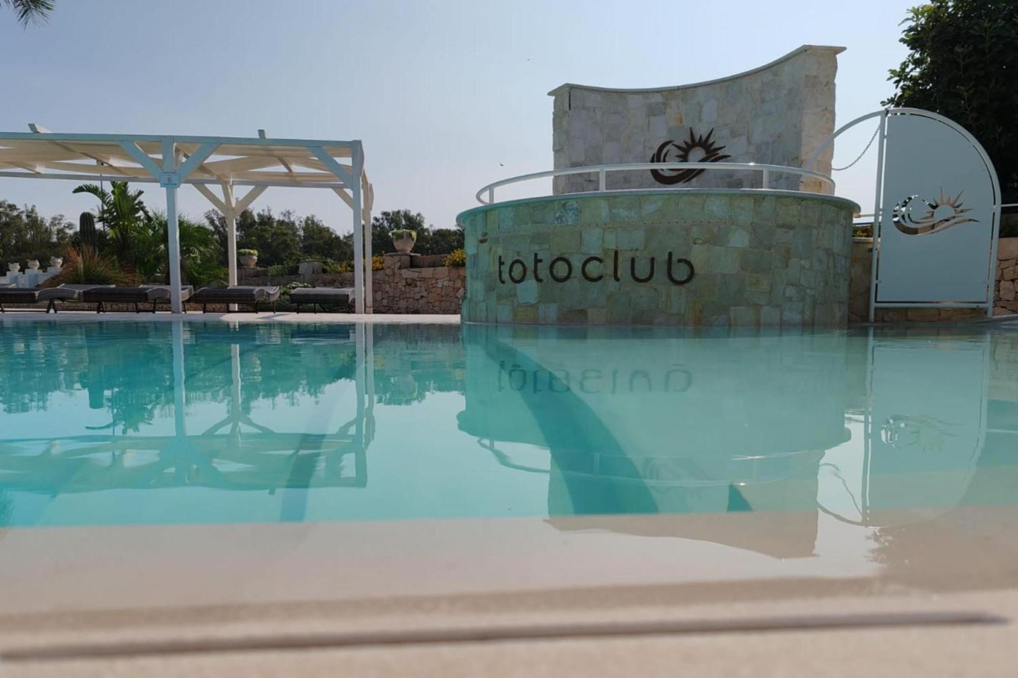 Pino Resort With Shared Pool Torre Lapillo Extérieur photo